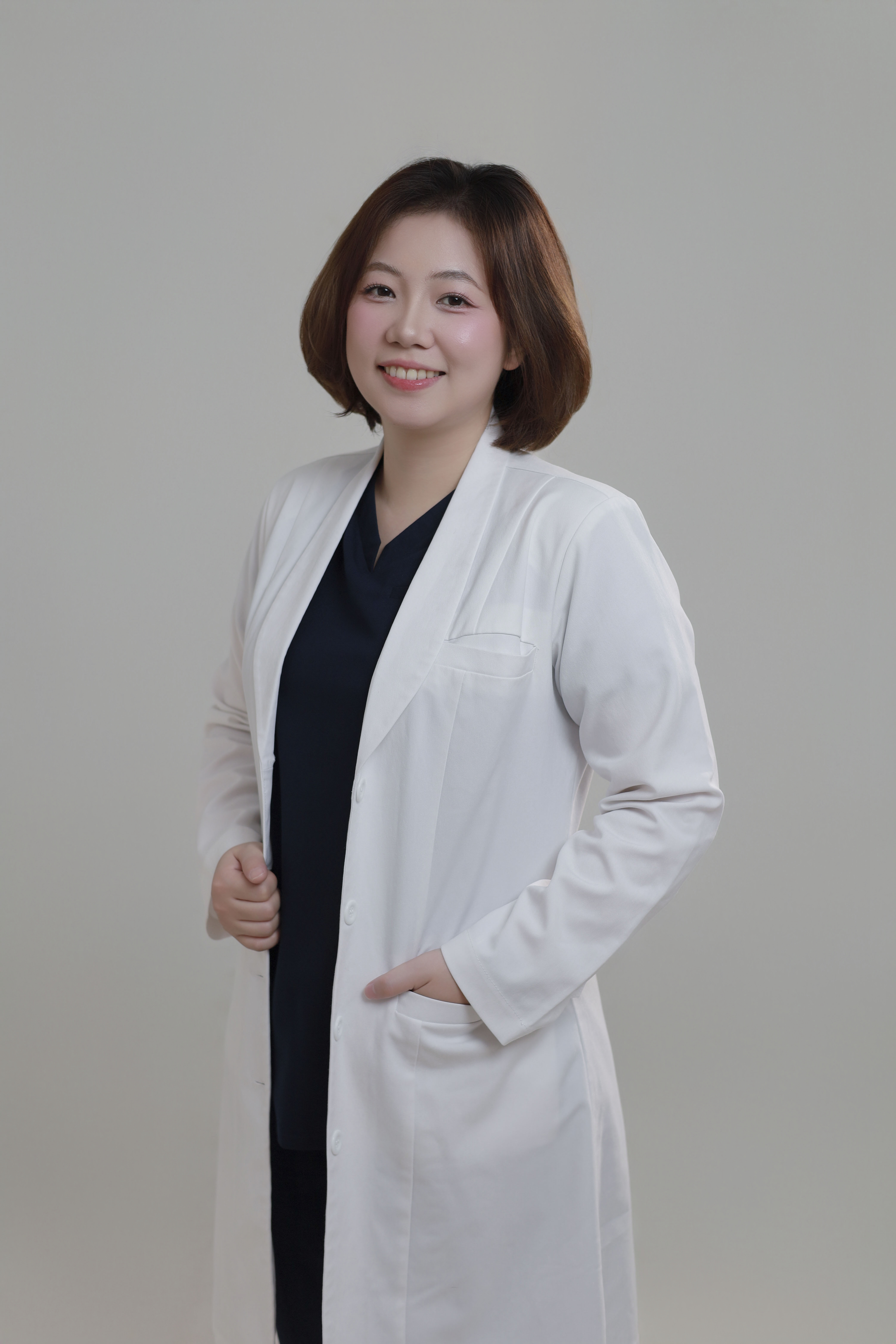 BS.CKI LÊ MỸ LINH