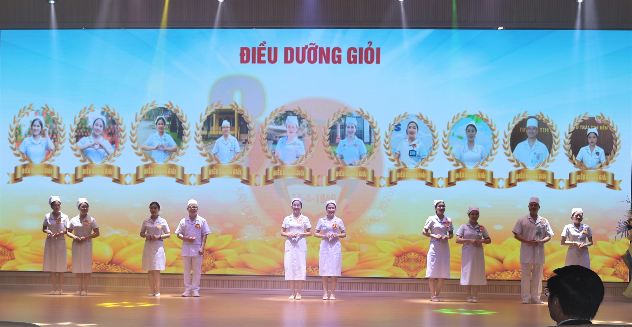  Hội thi “Điều dưỡng viên giỏi các bệnh viện Quân đội”